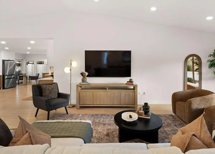 Ferienhaus Desert Serenity - Pool Retreat By Hiking Preserve Phoenix